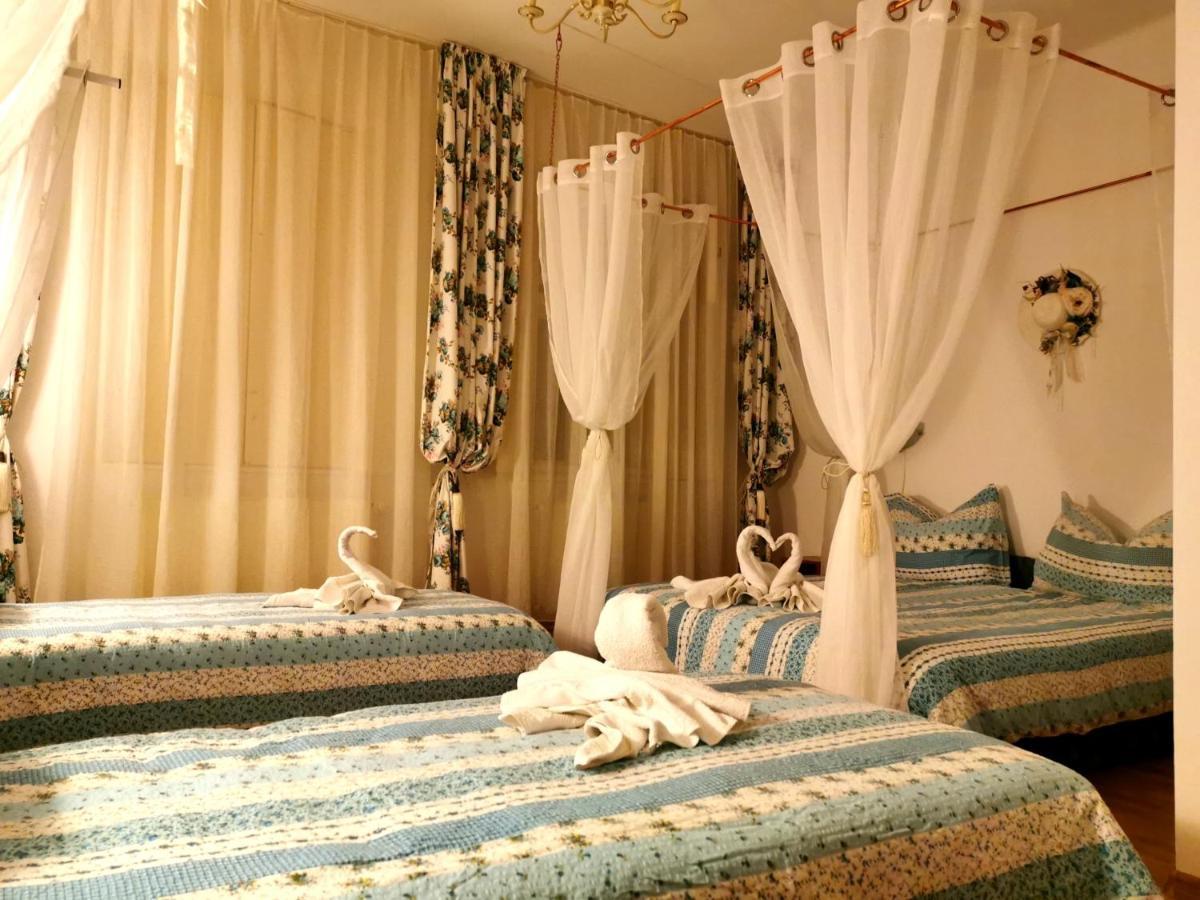 Hotel Pensiunea Schwartzy Makó Esterno foto